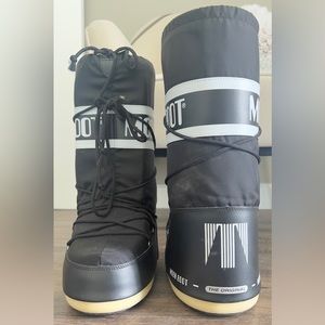 The water-repellent, padded insulating form of Moon Boot's